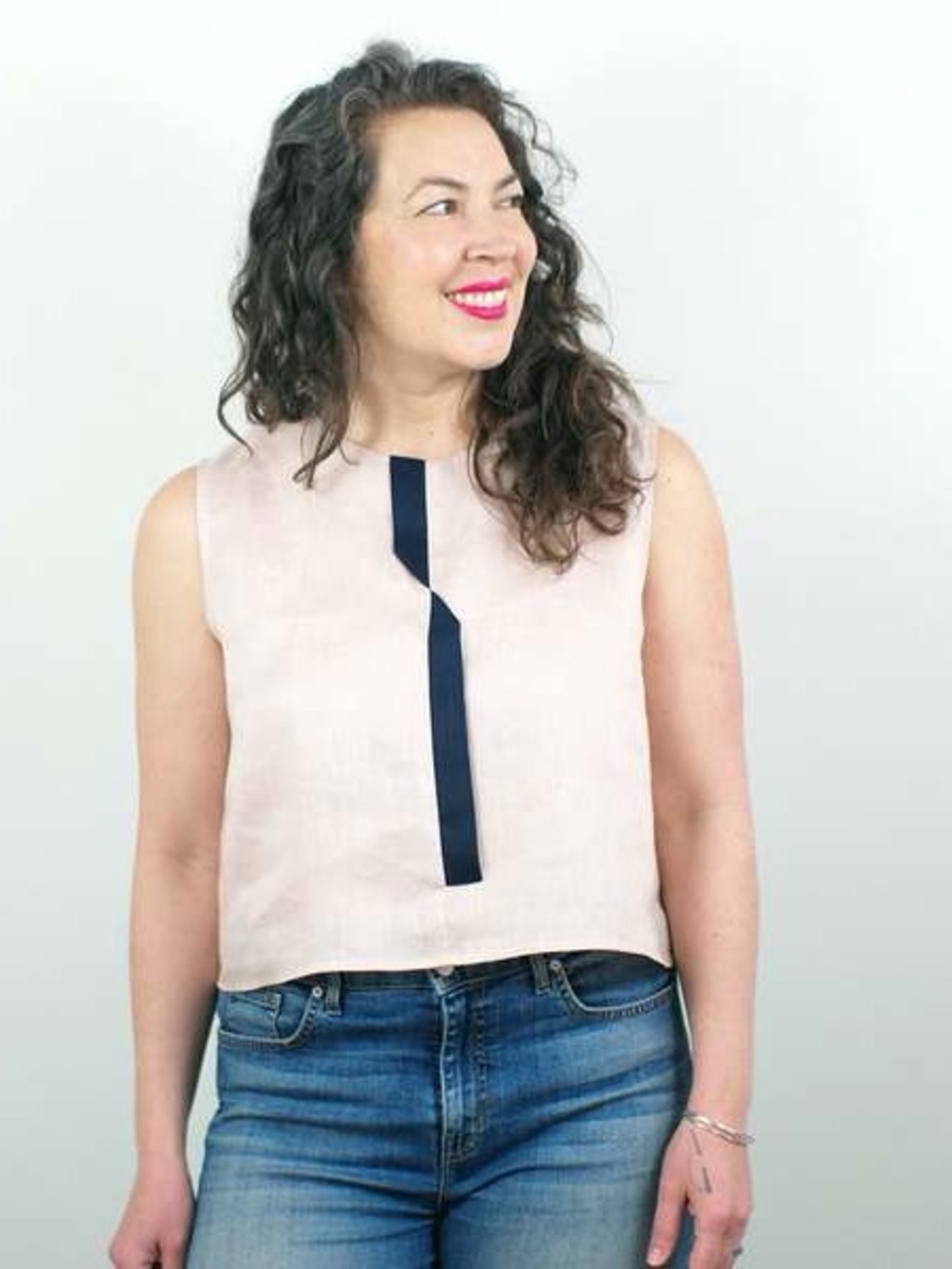 Jennifer Glasgow Sleeveless Pink Linen Top with Navy Trim
